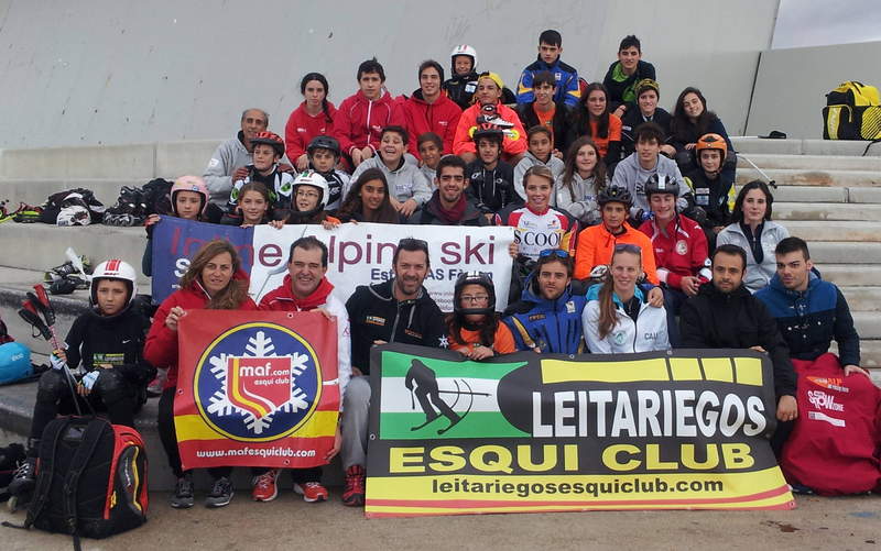 Los integrantes del Leitariegos y MAF.com que sumaron en Barcelona 22 medallas, 12 de ellas de oro.